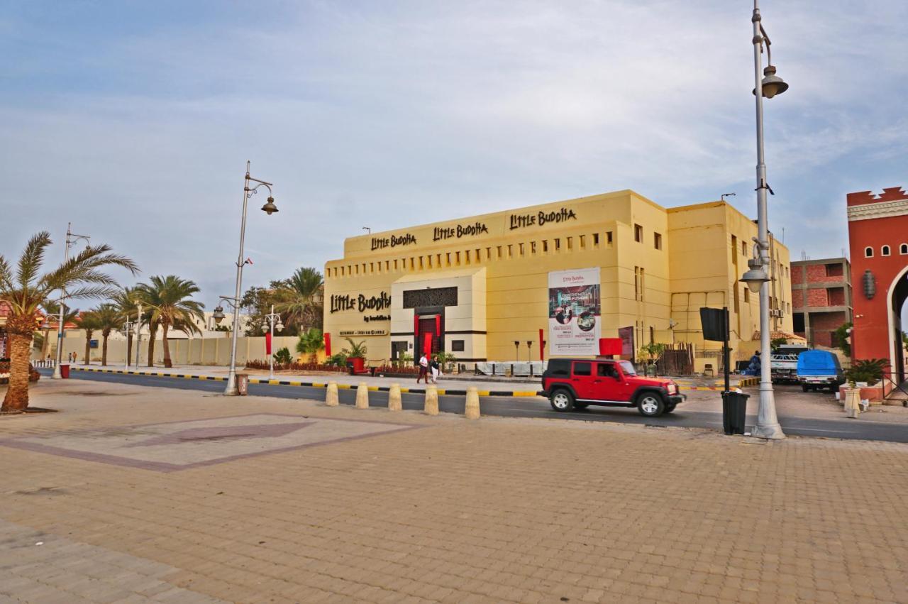The Touristic Promenade Apartment Hurghada Buitenkant foto